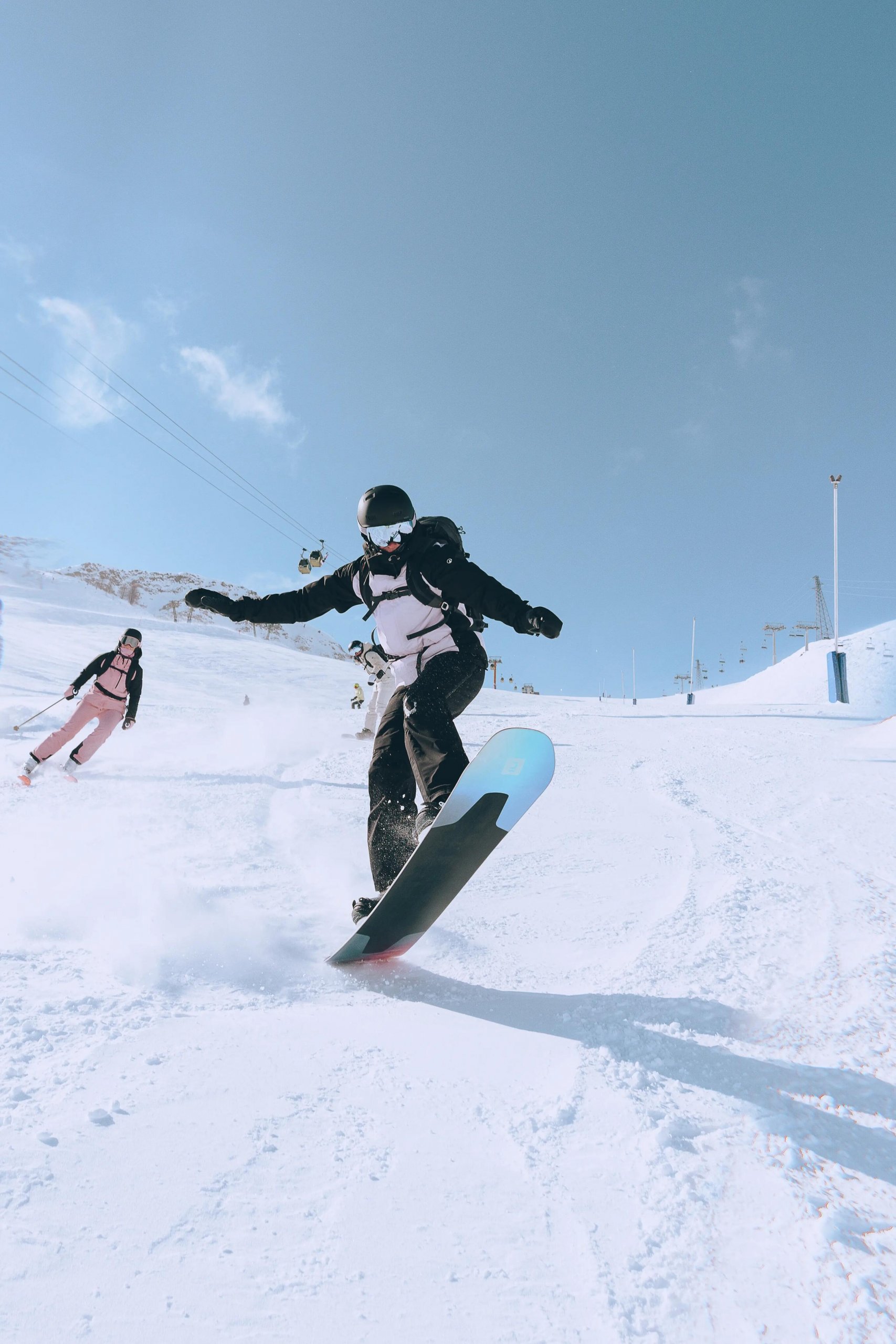 Versatile 3-in-1 Jacket: A Fitted Style in Pink and Purple — Snowboarding Outfits