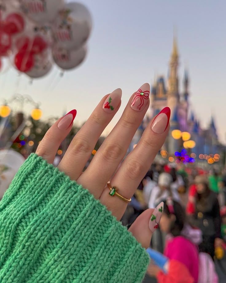 2025 Disney Christmas Nails