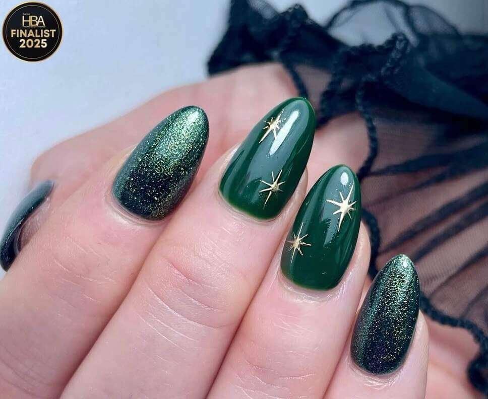 Deep Emerald Glitter with Gold Stars — Green Christmas Nails 2026