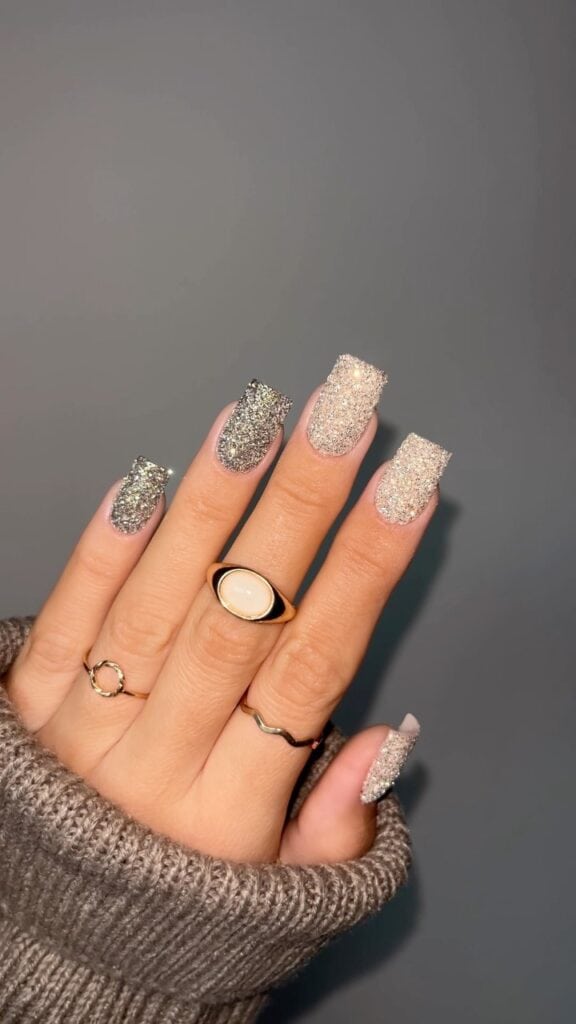 Matte Silver and Champagne Glitter Matte Silver and Champagne Glitter — Easy New Years Nails 2027