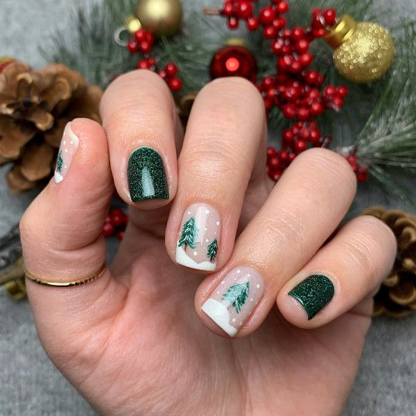 White Snowdrifts and Green Trees Nails White Snowdrifts and Green Trees Nails — Christmas Nail Designs 2026