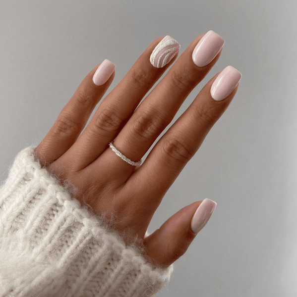 Pale Pink Beige Rose Gold Glitter Nails Pale Pink Beige Rose Gold Glitter Nails — Classy Short Winter Nails