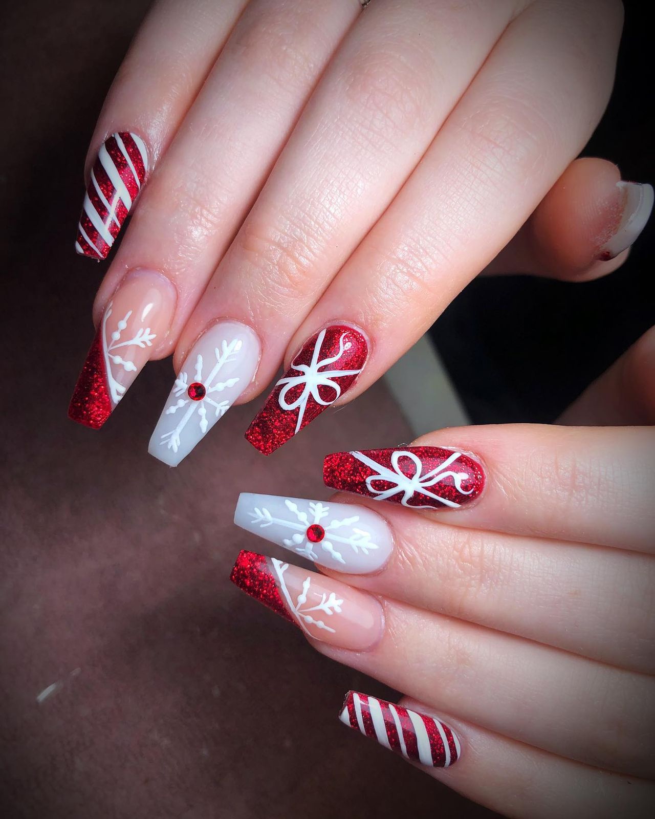 Medium Coffin Christmas Icons Medium Coffin Christmas Icons — Short Christmas Coffin Nails 2026