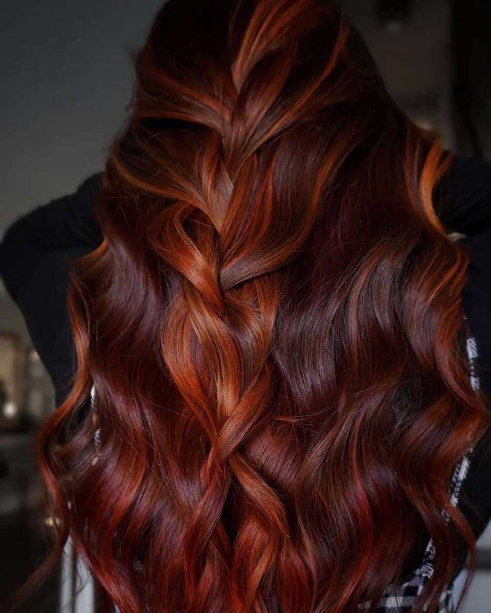 20 varianti di Balayage rosso da portare sopratutto in inverno (FOTO)