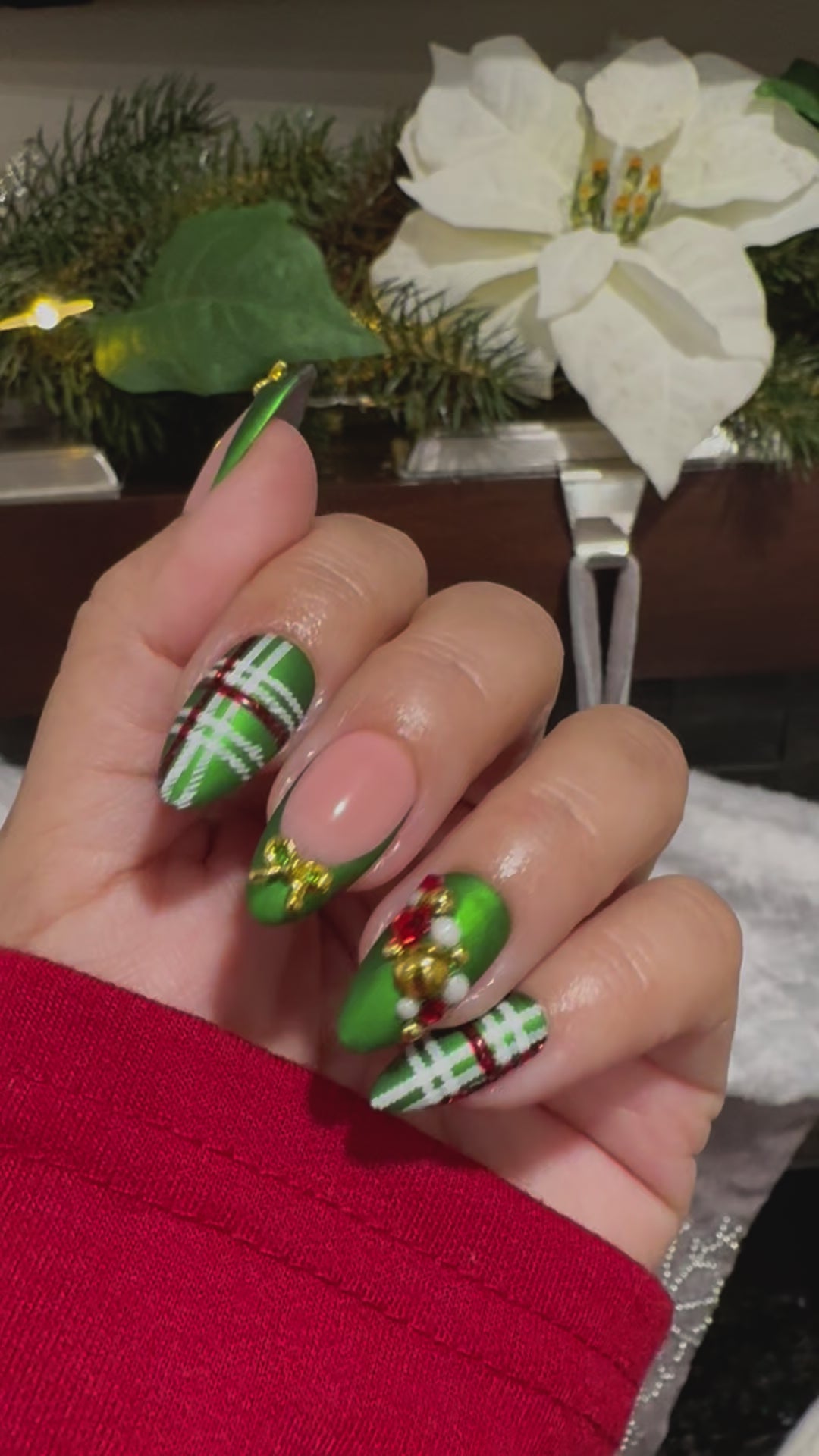 Festive Green Nails With 3D Bows Festive Green Nails With 3D Bows — New Years Press On Nails 2027
