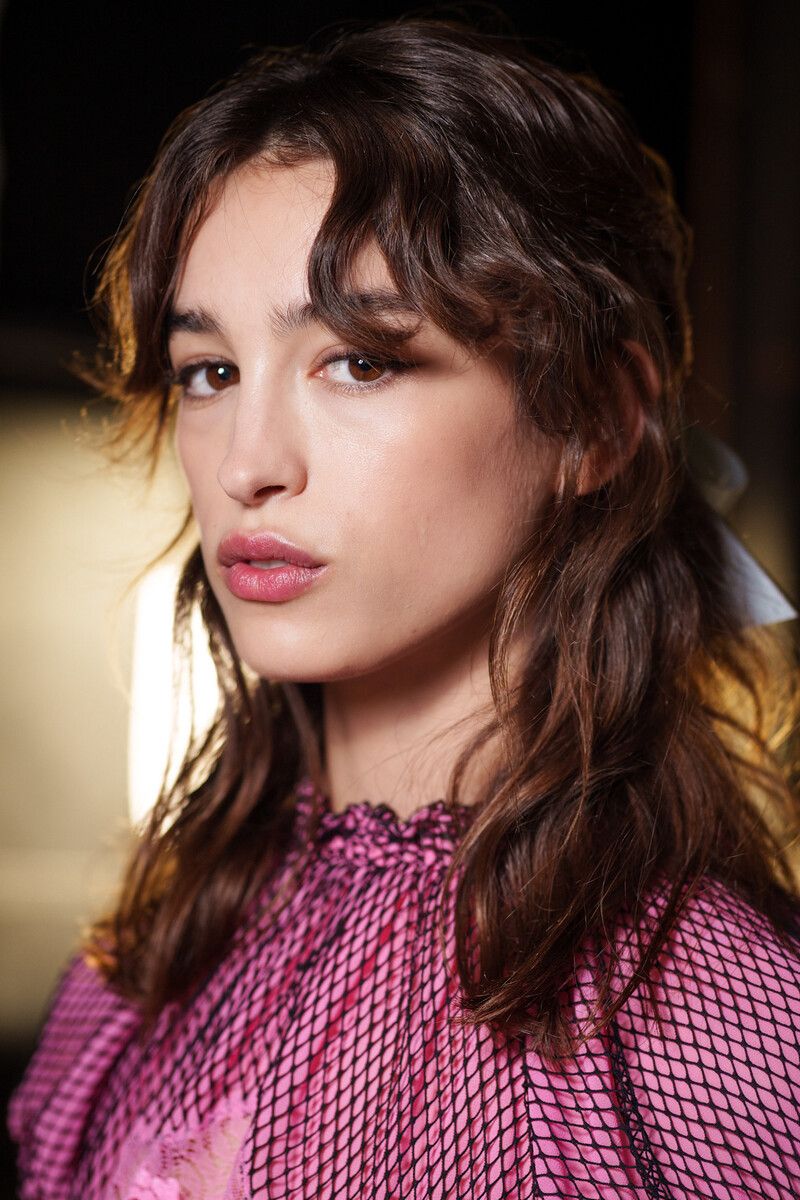 Chin Bob With Side Bangs Air Dried Chin Bob With Side Bangs Air Dried — Winter Haircuts for Wavy Hair