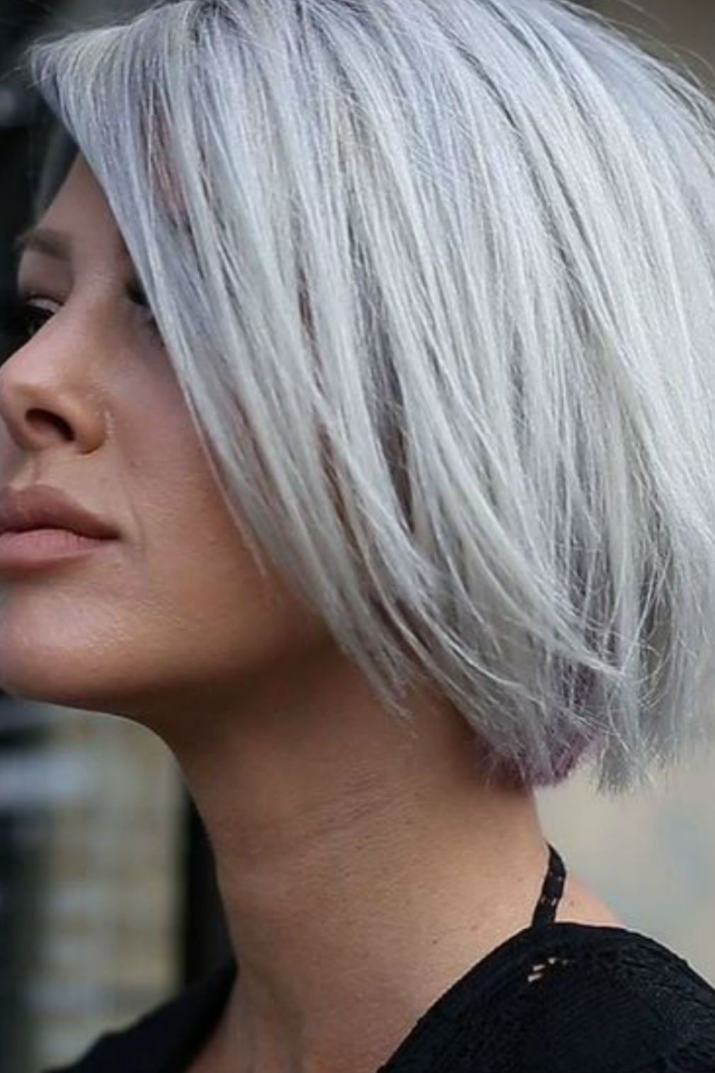 Short Bob With Subtle Violet Gray Tones Short Bob With Subtle Violet Gray Tones — Gray Blending Highlights