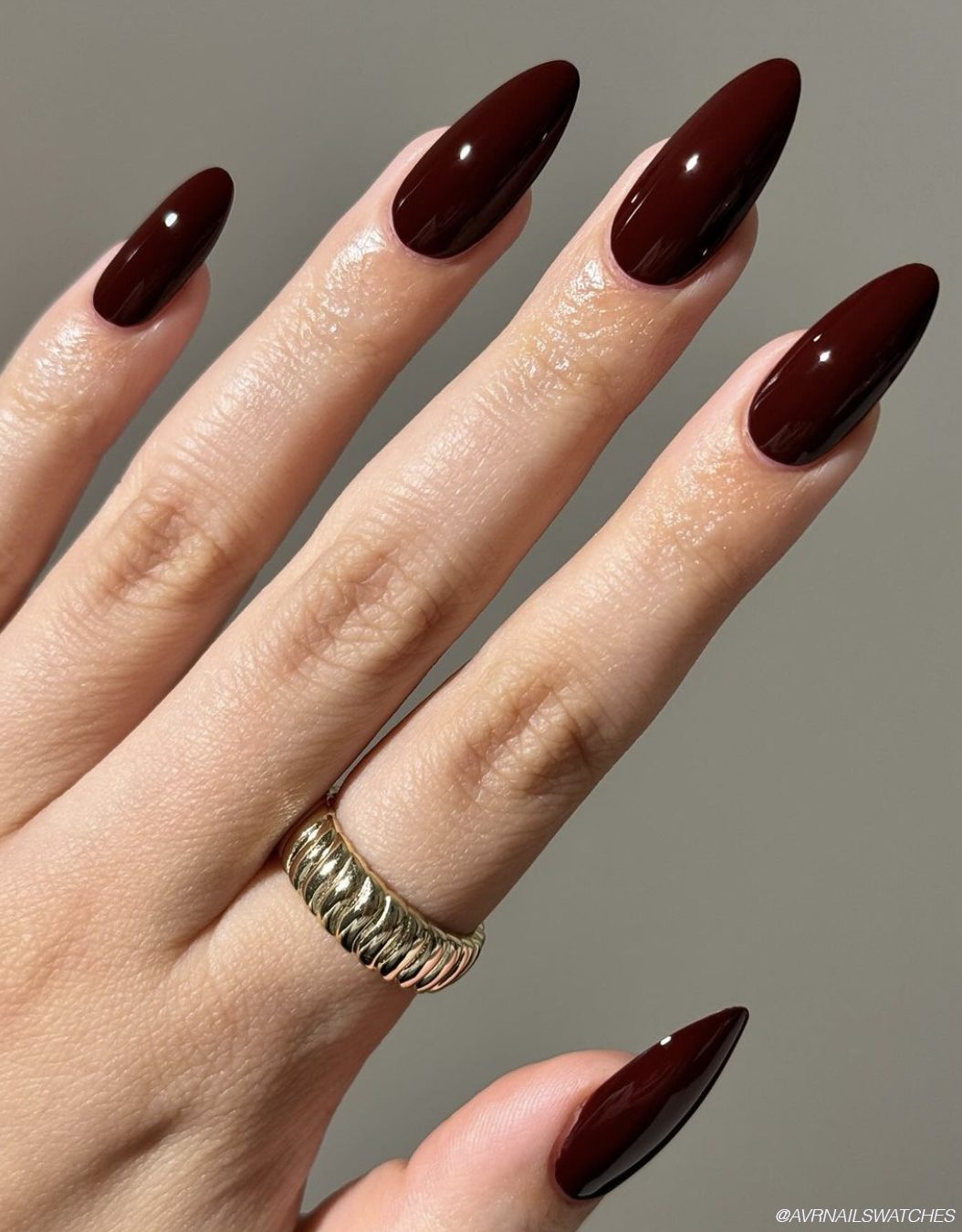 Deep Dark Cherry-Brown Visual Idea Deep Dark Cherry-Brown Visual Idea — Chocolate Brown Nails