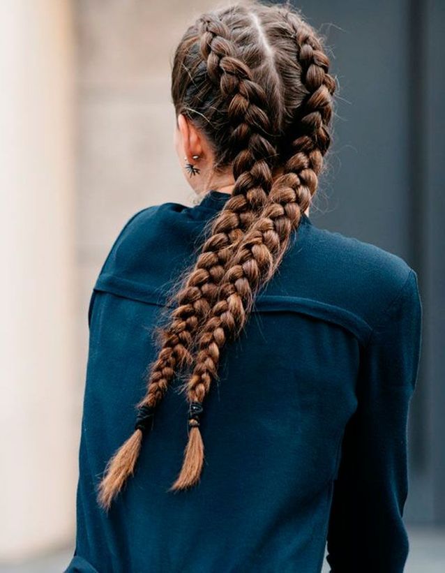 Mid-Back Visual Idea Mid-Back Visual Idea — Winter Knotless Braids