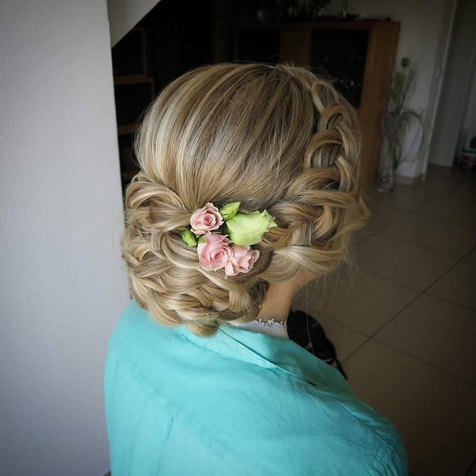 Blonde with Highlights and Flower Accents Blonde with Highlights and Flower Accents — Winter Half Up Half Down Hairstyles