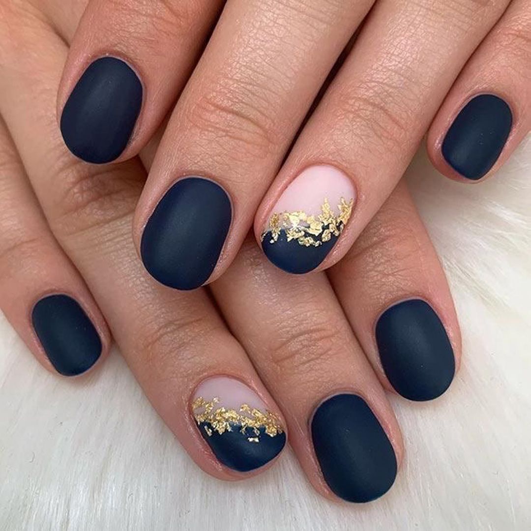 Matte Navy With Gold Foil Accents Matte Navy With Gold Foil Accents — Winter Wedding Guest Nails