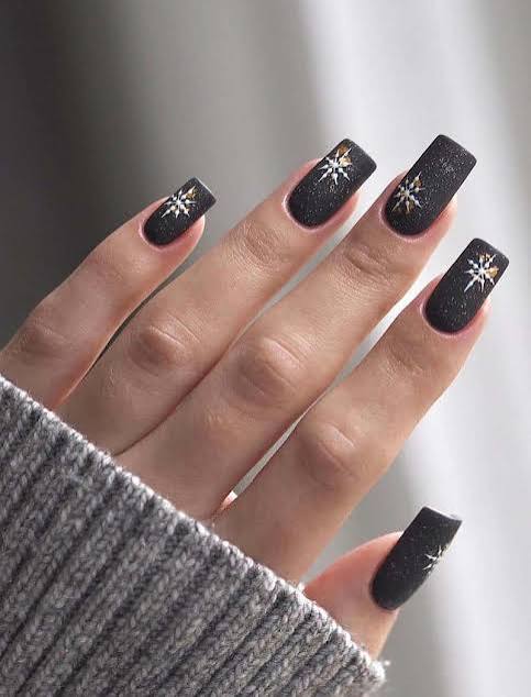 Matte Black Gold White Starburst Long Square Nails Matte Black Gold White Starburst Long Square Nails — Christmas Square Nails 2026