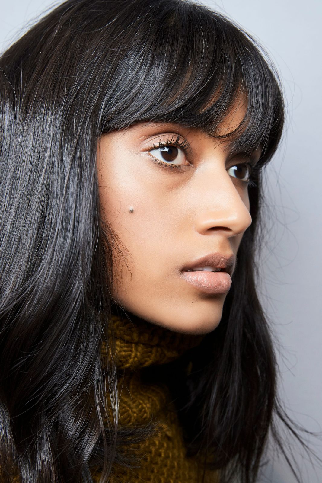 Sleek Chin Bob With Full Side-Swept Fringe — Winter Hairstyles with Bangs