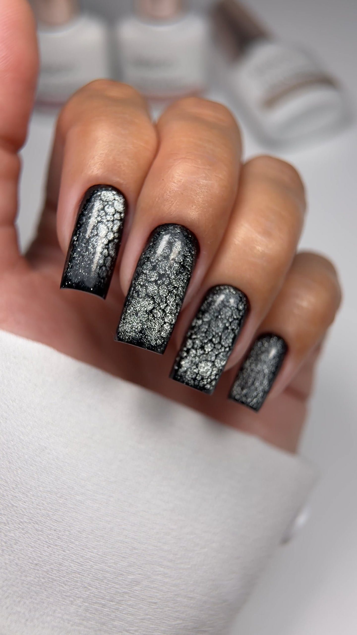 Glossy Cracked Ice Texture Design Glossy Cracked Ice Texture Design — Winter Nails for Black Women