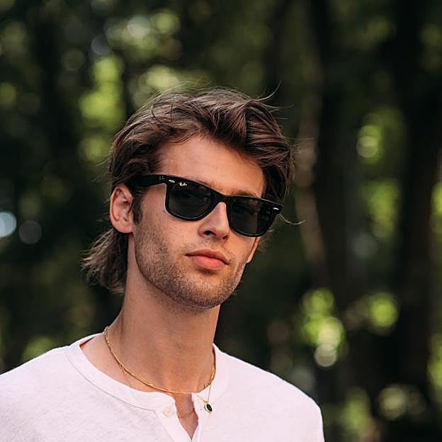 Air-Dried Collarbone Mullet — Winter Hairstyles for Men
