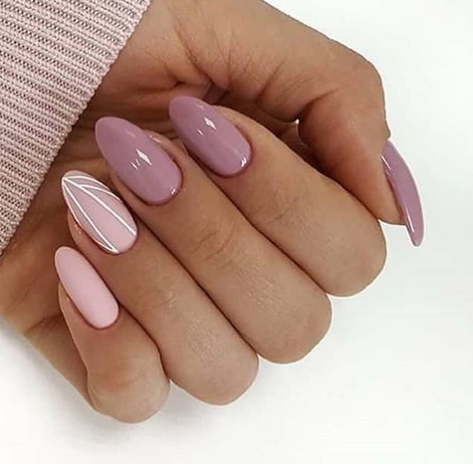 Geometric Line Art Pastel Almond Nails Geometric Line Art Pastel Almond Nails — Long Winter Almond Nails