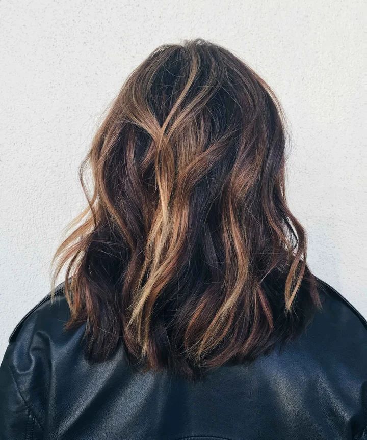 Collarbone Layers With Warm Highlights — Winter Highlights