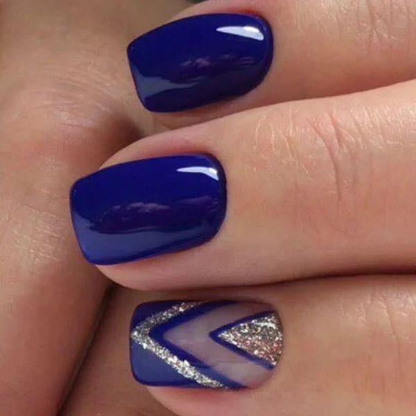 Royal Blue with Geometric French Tip Royal Blue with Geometric French Tip — Winter Nail Colors for Short Nails