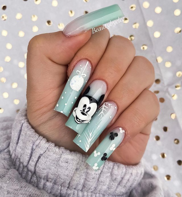 Extra-Long Stiletto Mickey Portrait Extra-Long Stiletto Mickey Portrait — Disney Christmas Nails 2026