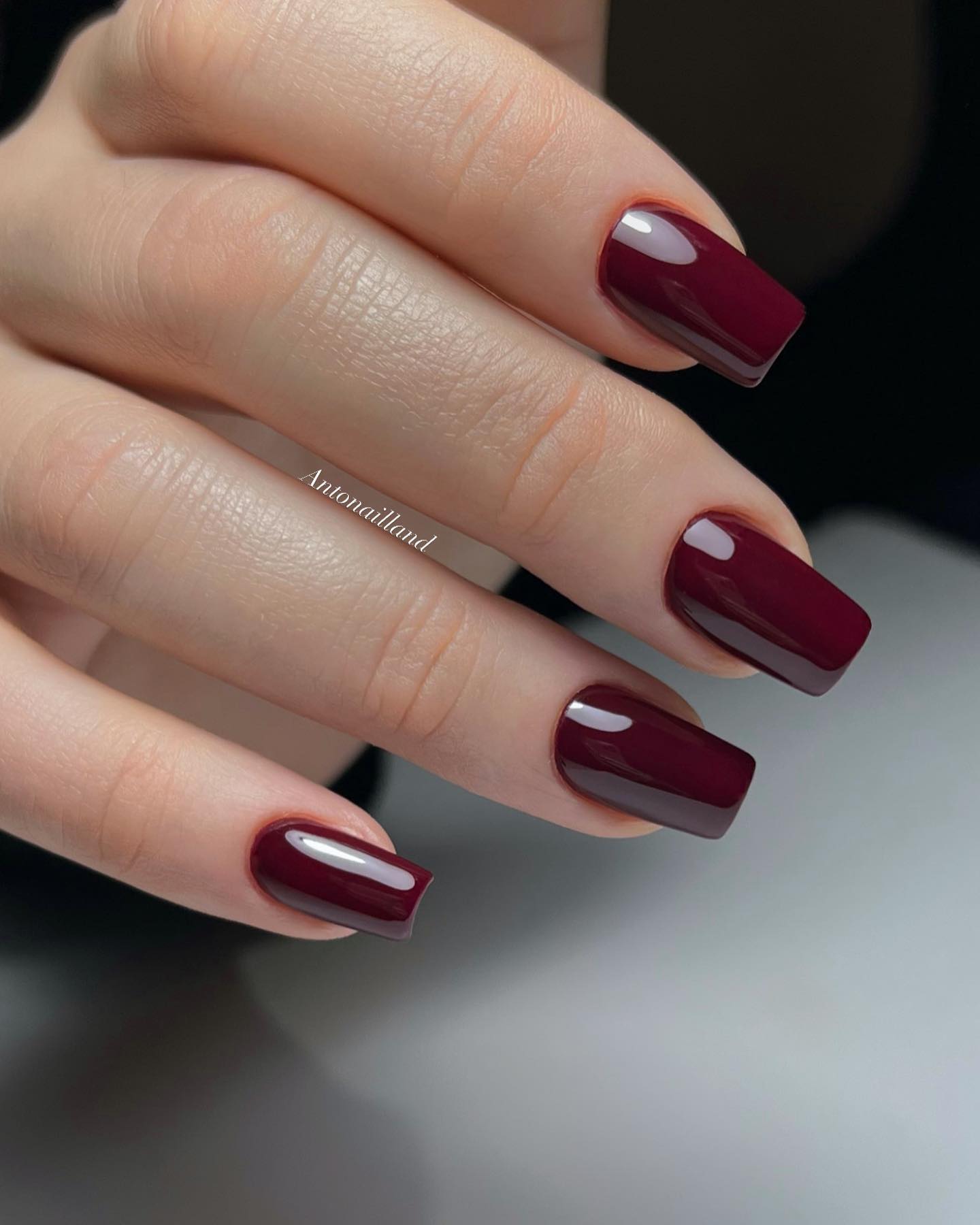 Opaque Glossy Burgundy Short Square Nails Opaque Glossy Burgundy Short Square Nails — Black Cherry Nails