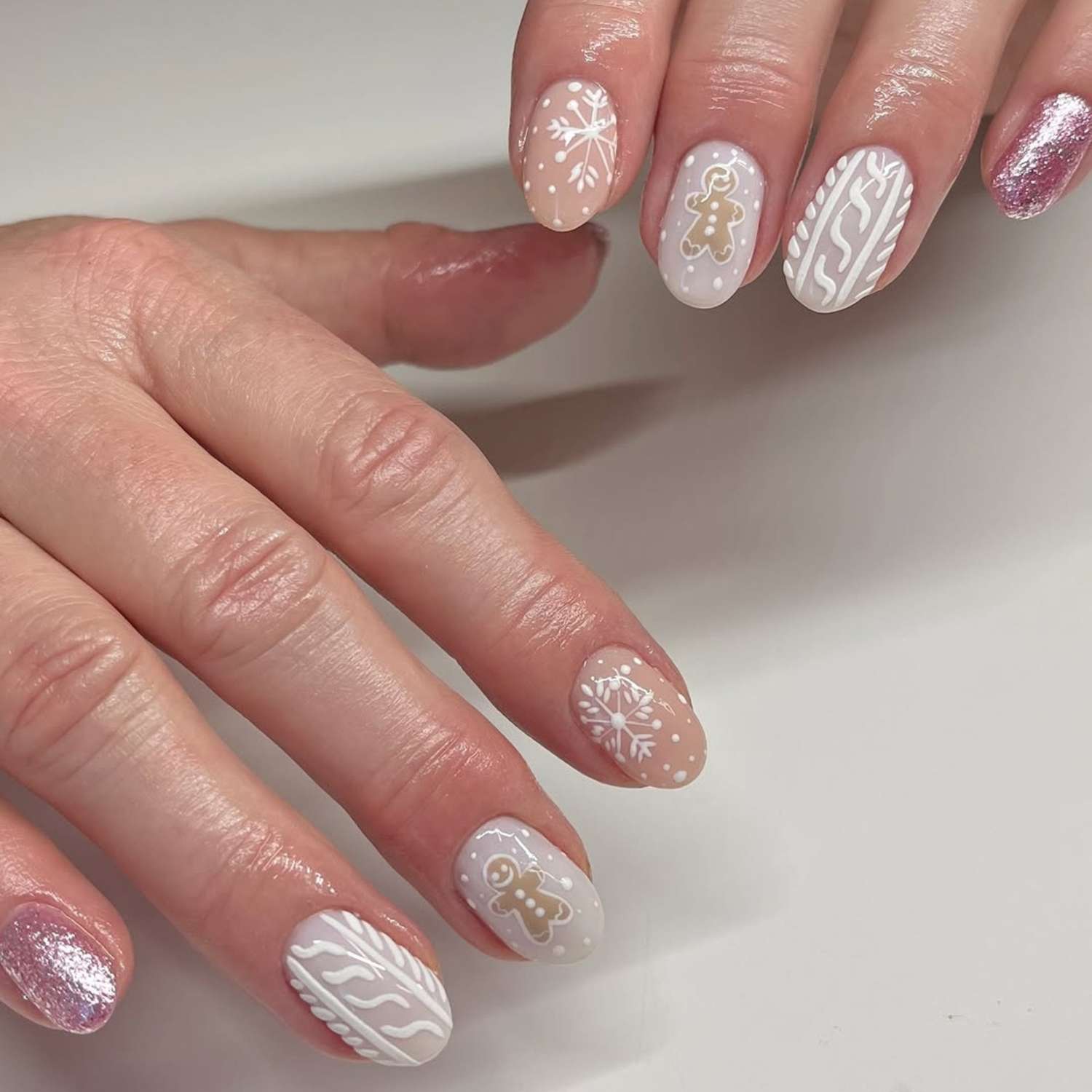 Elegant Snowflake Oval Nails Elegant Snowflake Oval Nails — Holiday Nails 2026