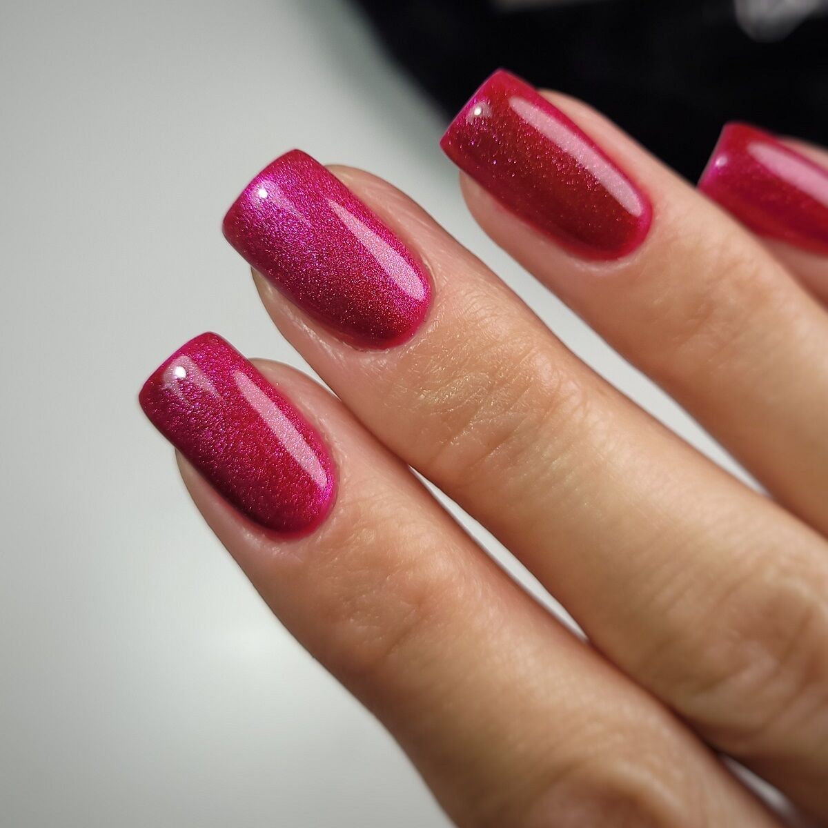 Vibrant Opaque Glitter Red Square Nails Vibrant Opaque Glitter Red Square Nails — Cherry Red Nails