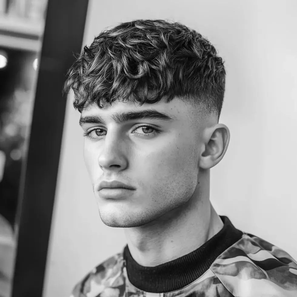 Textured Crop With Messy Fringe — Winter Hairstyles for Men