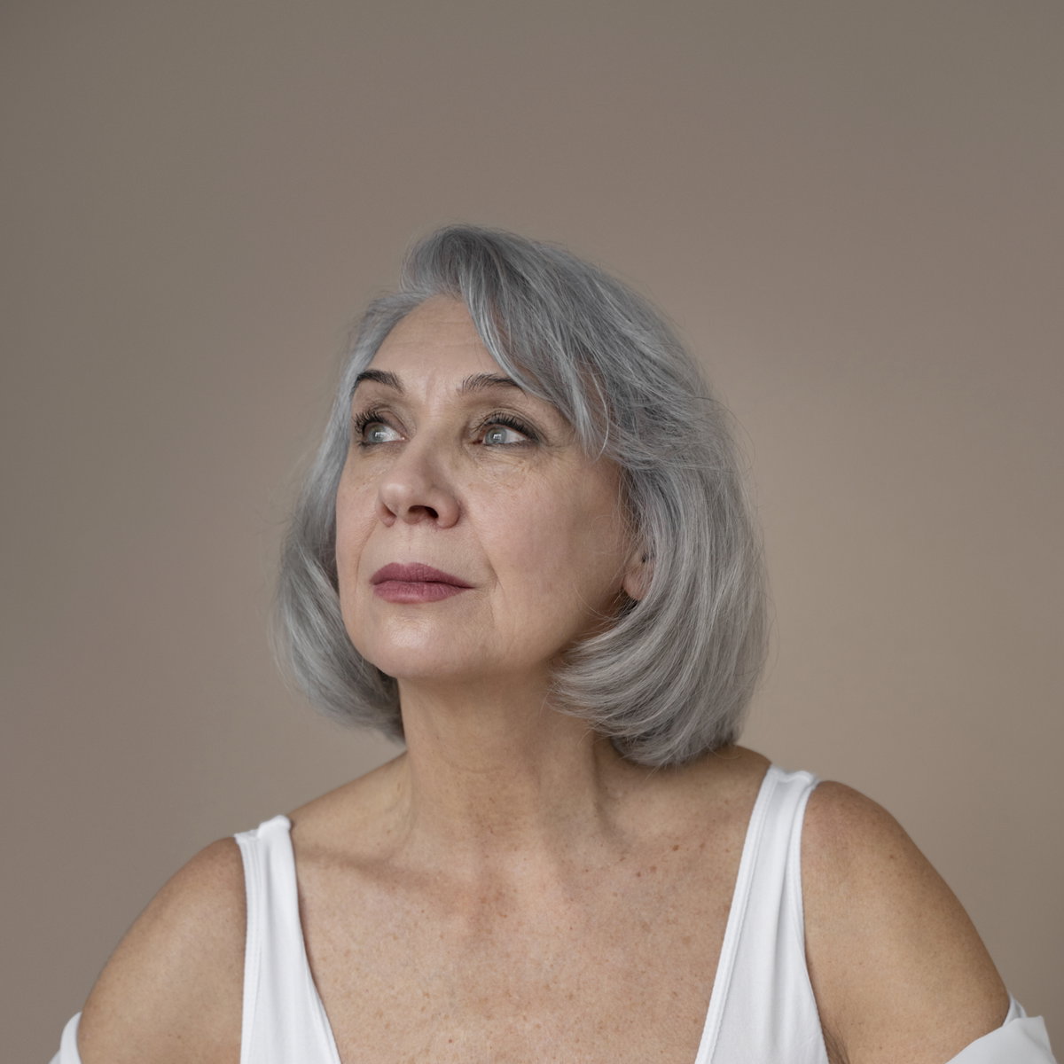 Classic Chin-Length Bob Classic Chin-Length Bob — Winter Hairstyles for Gray Hair
