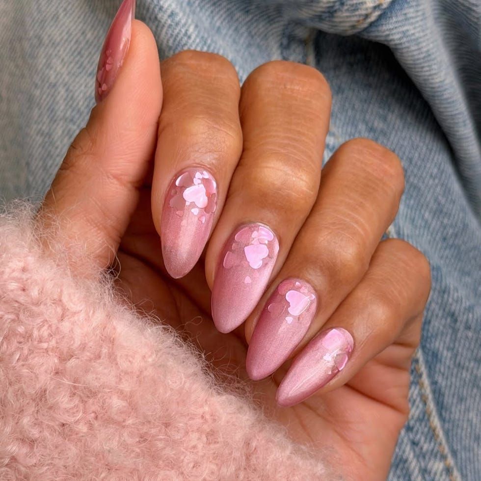 Matte Pale Pink Winter Motif Coffin Nails Matte Pale Pink Winter Motif Coffin Nails — Winter Date Night Nails
