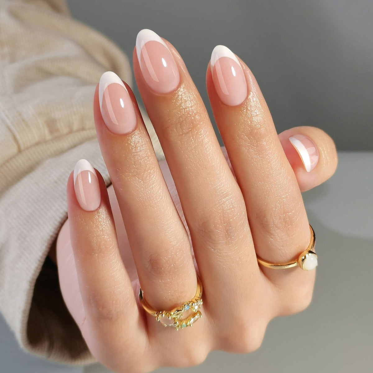 Diseños de uñas ovaladas cortas: 20 ideas elegantes para 2026 – SHANGMENG nails