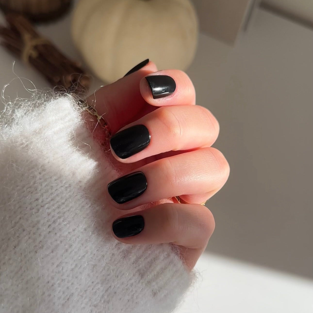Shimmering Deep Black Short Oval Nails Shimmering Deep Black Short Oval Nails — Winter Nails for Black Women