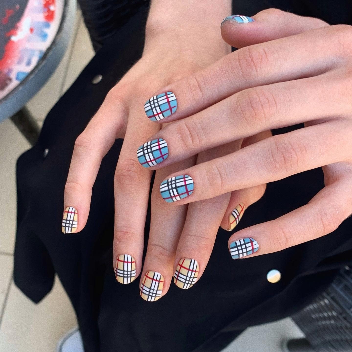 Plaid Nails are Trending—8 Cool Styles to Try Right Now | Who What Wear
