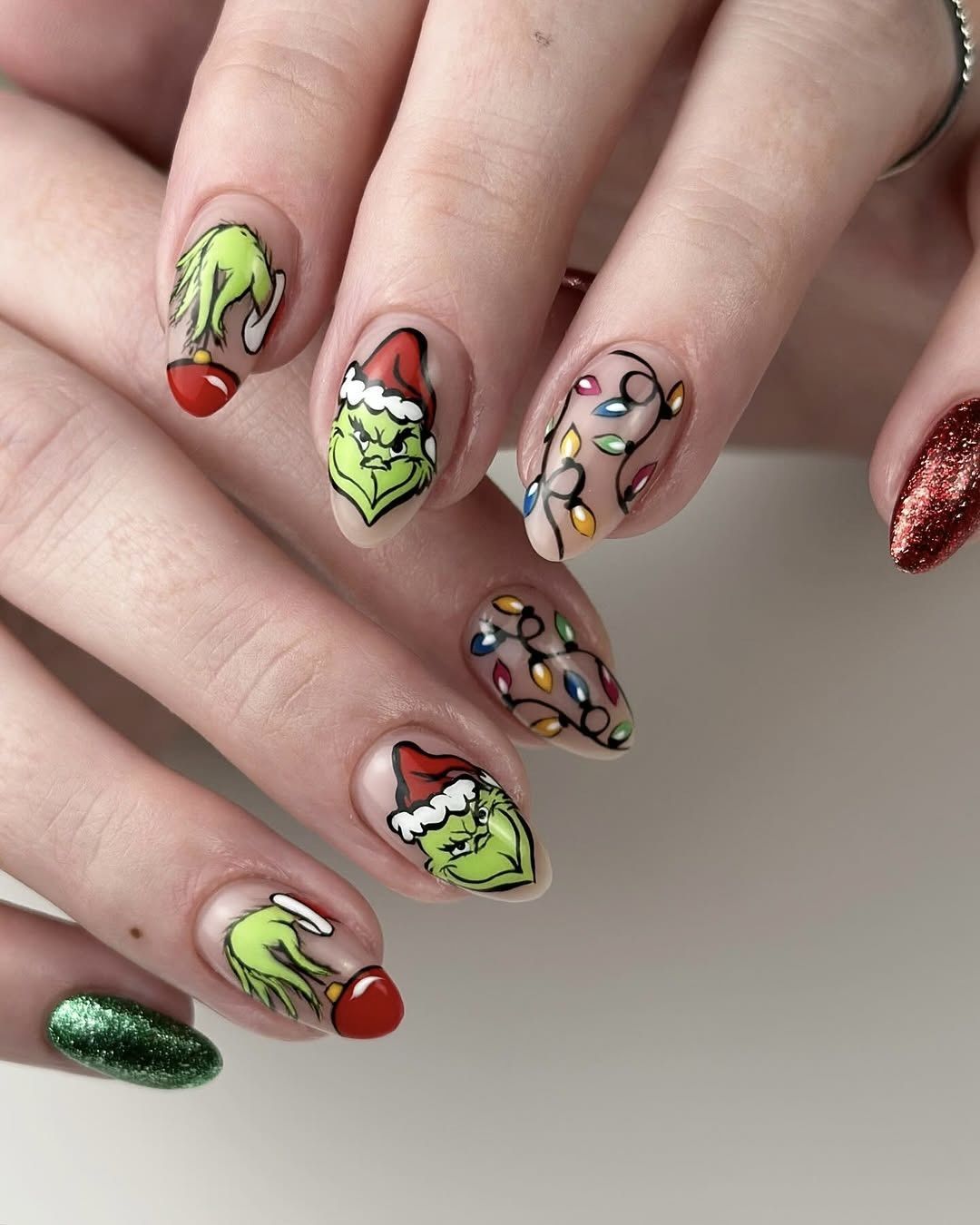 Nude Base Hand Painted Grinch Light Nails Nude Base Hand Painted Grinch Light Nails — Grinch Nails 2026