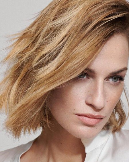 Wavy Ash Bob with Blunt Bangs Wavy Ash Bob with Blunt Bangs — Winter Haircuts for Thin Hair