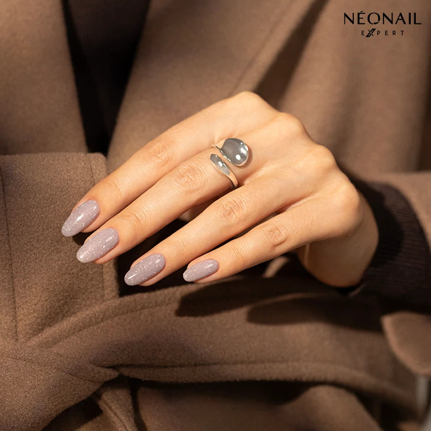 Light Grey Shimmer Winter Almond Nails Light Grey Shimmer Winter Almond Nails — Long Winter Almond Nails