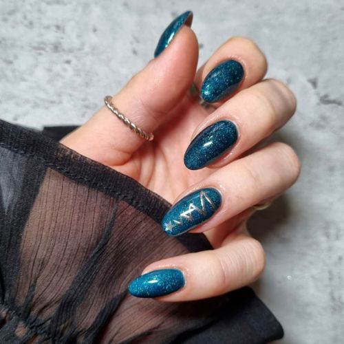 Teal Shimmer Geometric Foil Nails Teal Shimmer Geometric Foil Nails — Christmas Nail Colors 2026