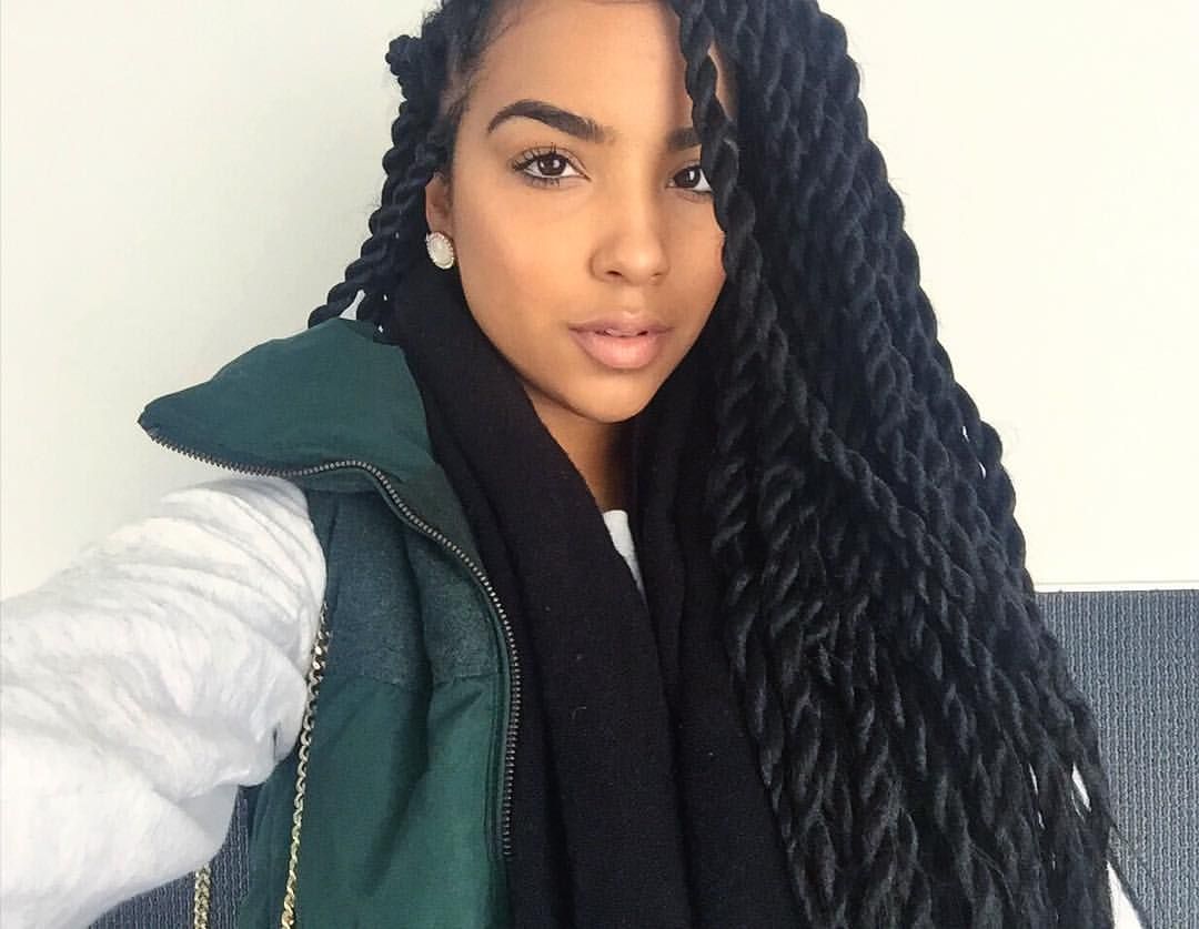 Shoulder Twist Braids With Winter Attire Shoulder Twist Braids With Winter Attire — Winter Knotless Braids