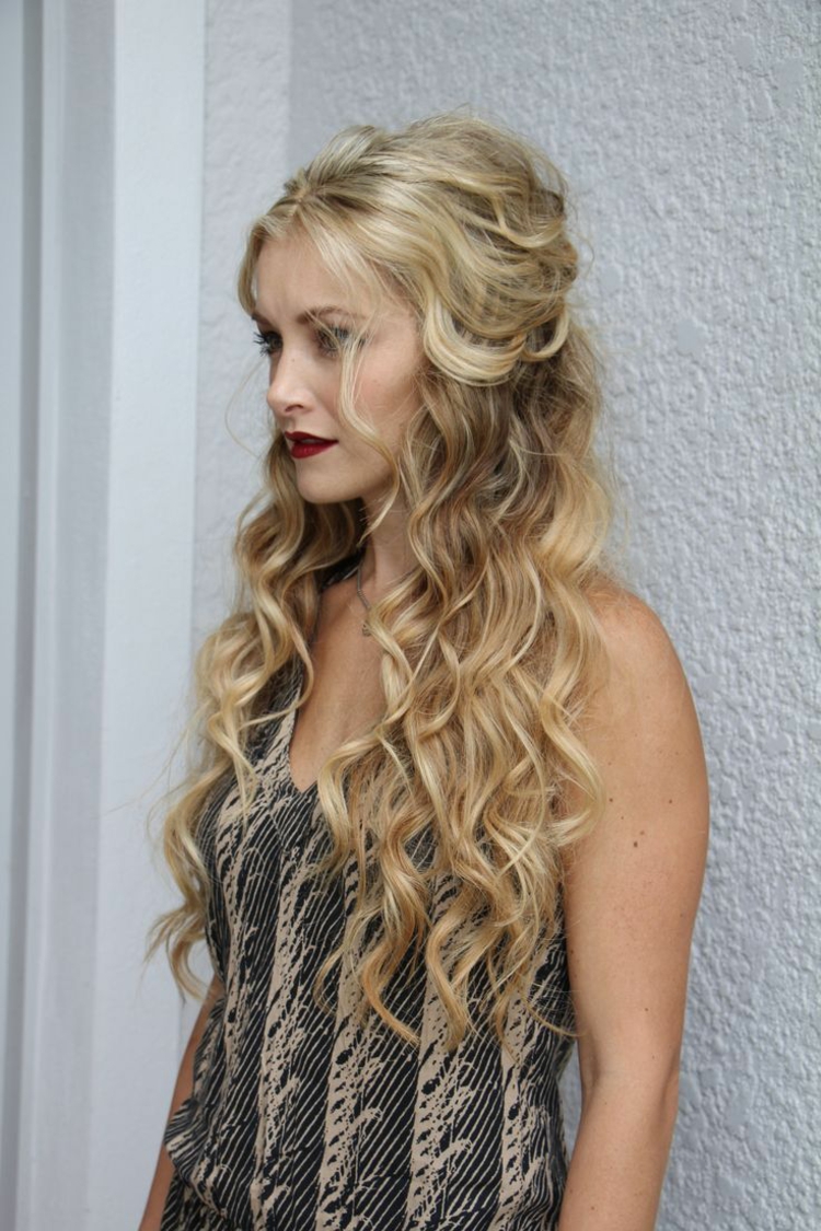 Light Brown Half Up Waves Light Brown Half Up Waves — Winter Party Hairstyles
