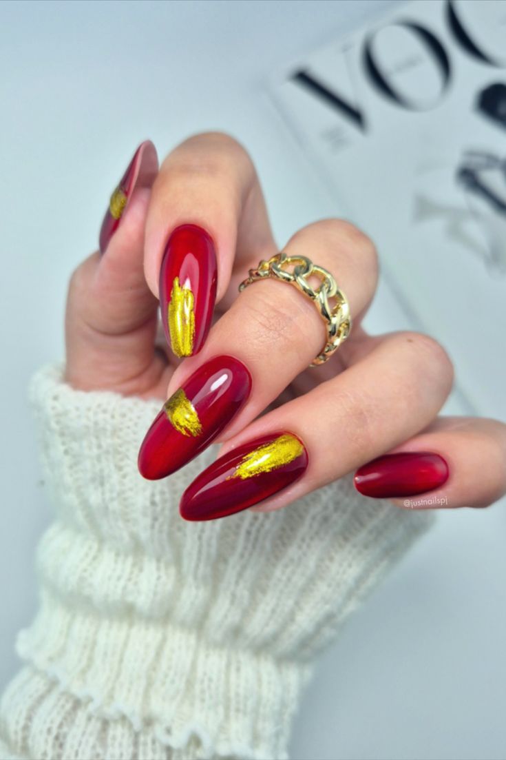 Deep Red with Metallic Gold Brush Strokes Deep Red with Metallic Gold Brush Strokes — Cherry Red Nails