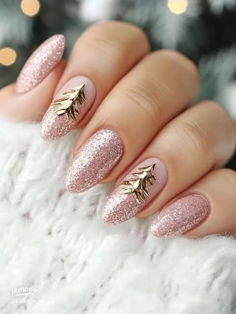 Medium Oval Pale Pink Gold Leaf Trees Medium Oval Pale Pink Gold Leaf Trees — Winter Gold Nails