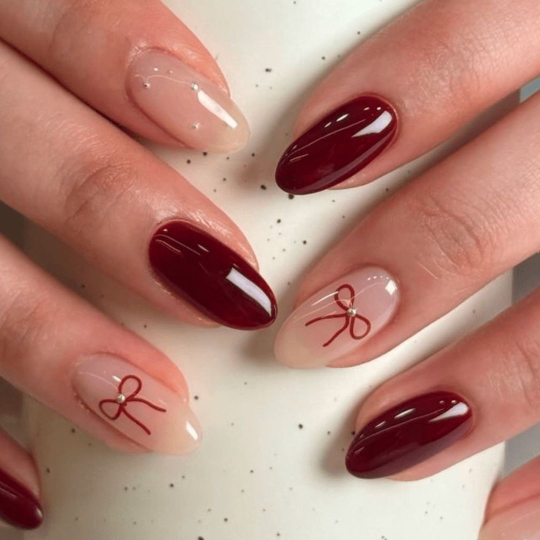 Glossy Visual Idea Glossy Visual Idea — Simple Christmas Nails 2026