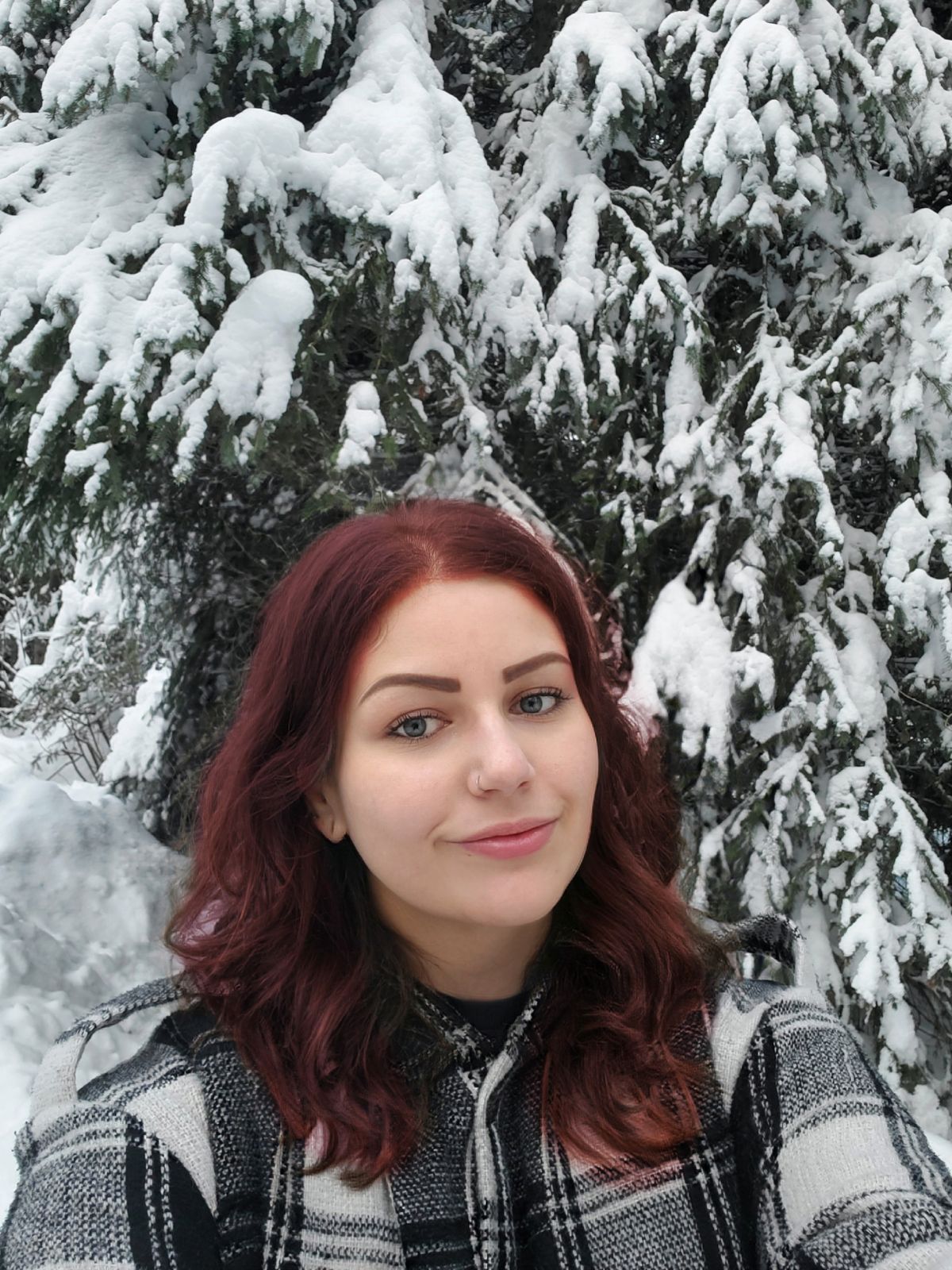 Auburn Visual Idea Auburn Visual Idea — Winter Auburn Hair Color