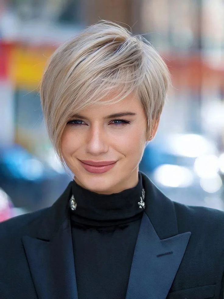 The Asymmetrical Ash Blonde Pixie The Asymmetrical Ash Blonde Pixie — Winter Haircuts for Thin Hair