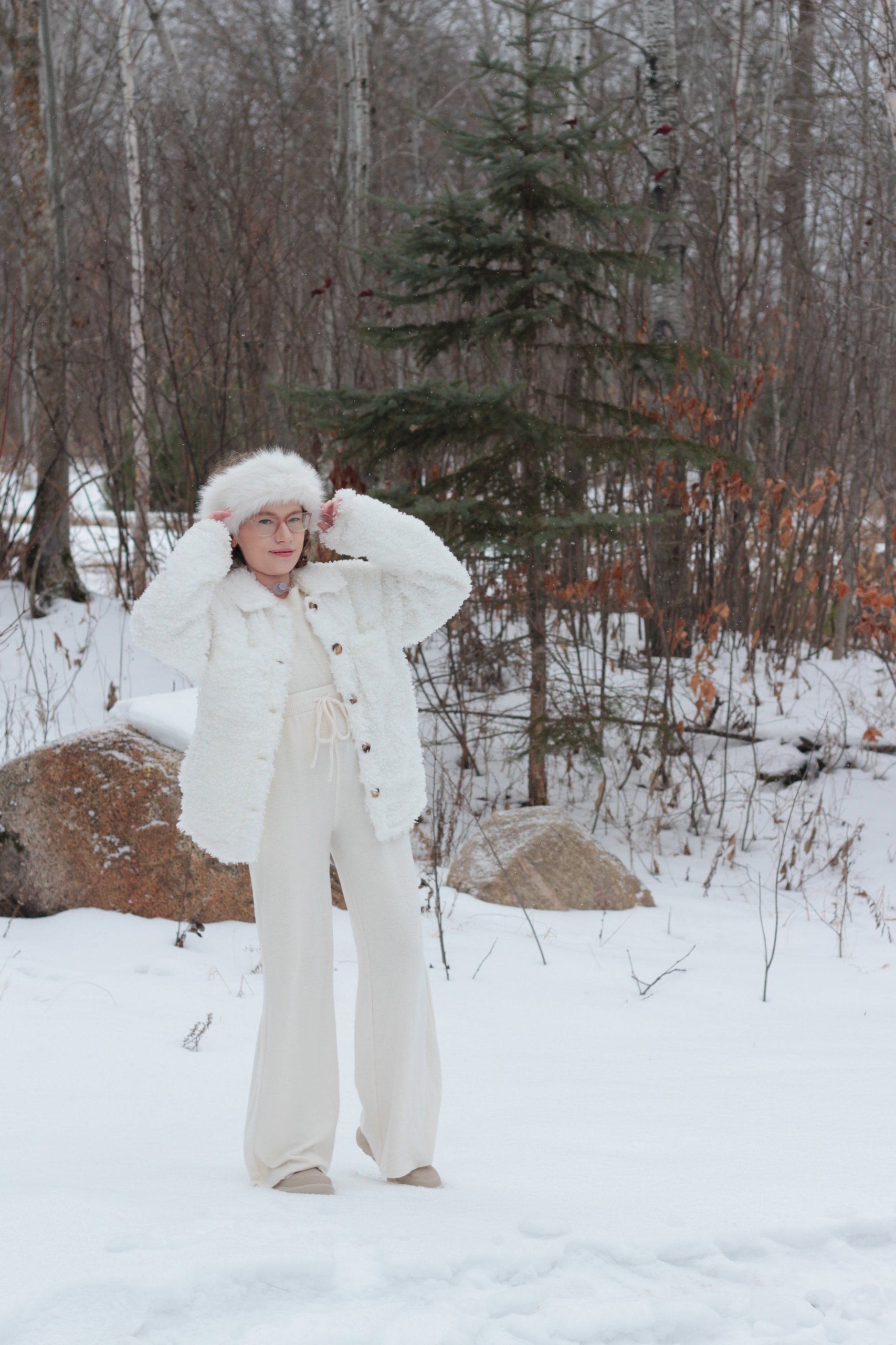 Winter White Chic: Faux Fur and Knit Jumpsuit Winter White Chic: Faux Fur and Knit Jumpsuit — Cabin Trip Outfits