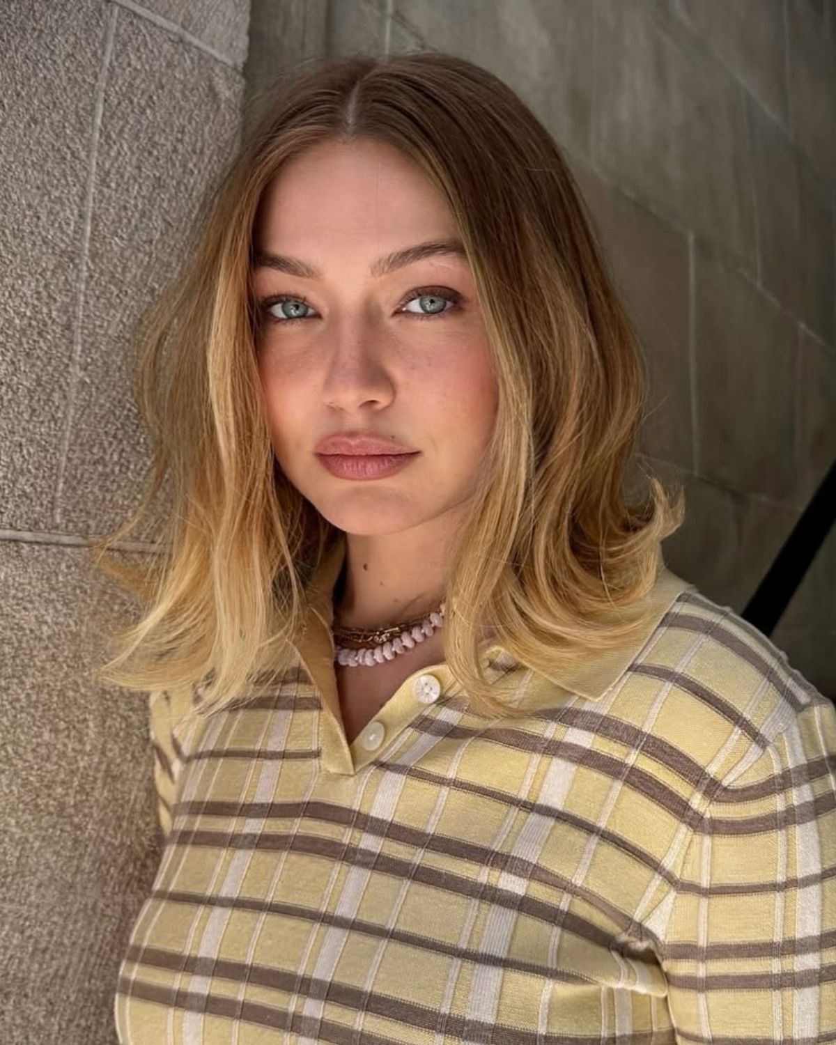 Honey Blonde Bob With Curtain Bangs — Winter Haircuts for Square Faces