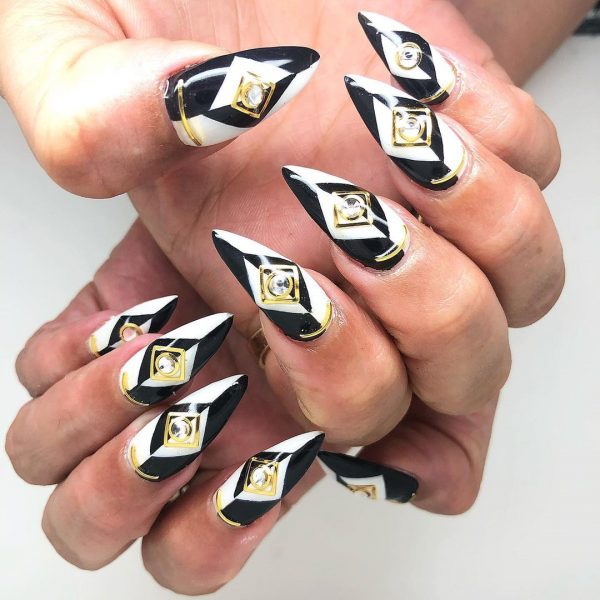 Bold Geometric Black, White, and Gold Bold Geometric Black, White, and Gold — Winter Nails for Black Women