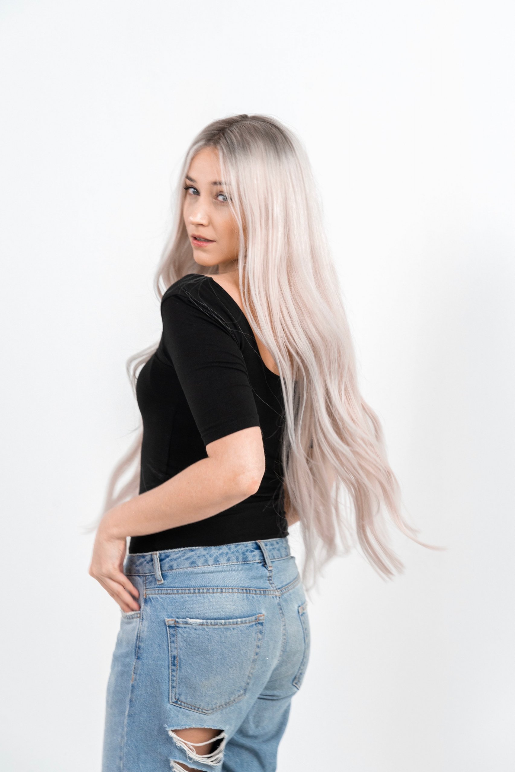 Mid-Back Balayage Icy Platinum Tones Mid-Back Balayage Icy Platinum Tones — Icy Blonde Hair