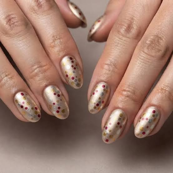 Champagne Gold Dots Nails Champagne Gold Dots Nails — New Years Nail Colors 2027