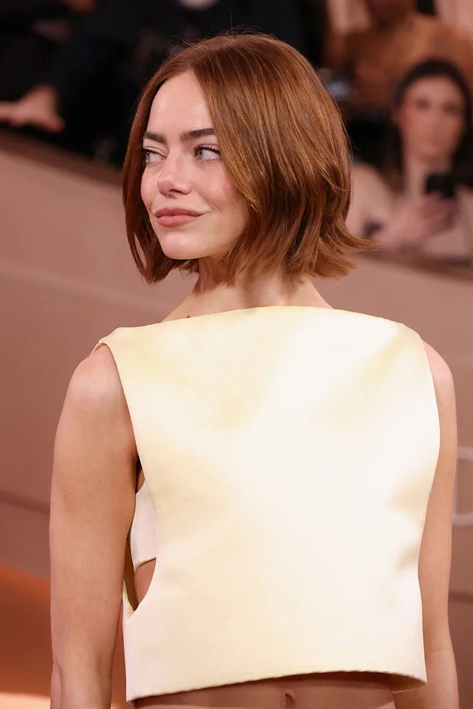 Auburn Fine Angled Bob Auburn Fine Angled Bob — Winter Bob Haircuts