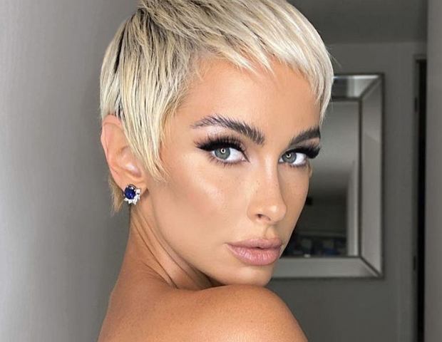 Light Blonde Pixie With Tousled Fringe Light Blonde Pixie With Tousled Fringe — Short Winter Haircuts